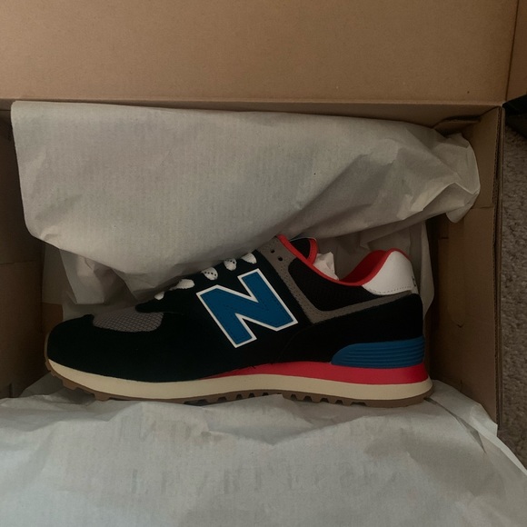 New Balance 574 - Picture 4 of 4